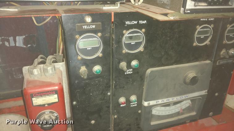 image for item DB0817 1989 Ford CT8000 paint striping truck