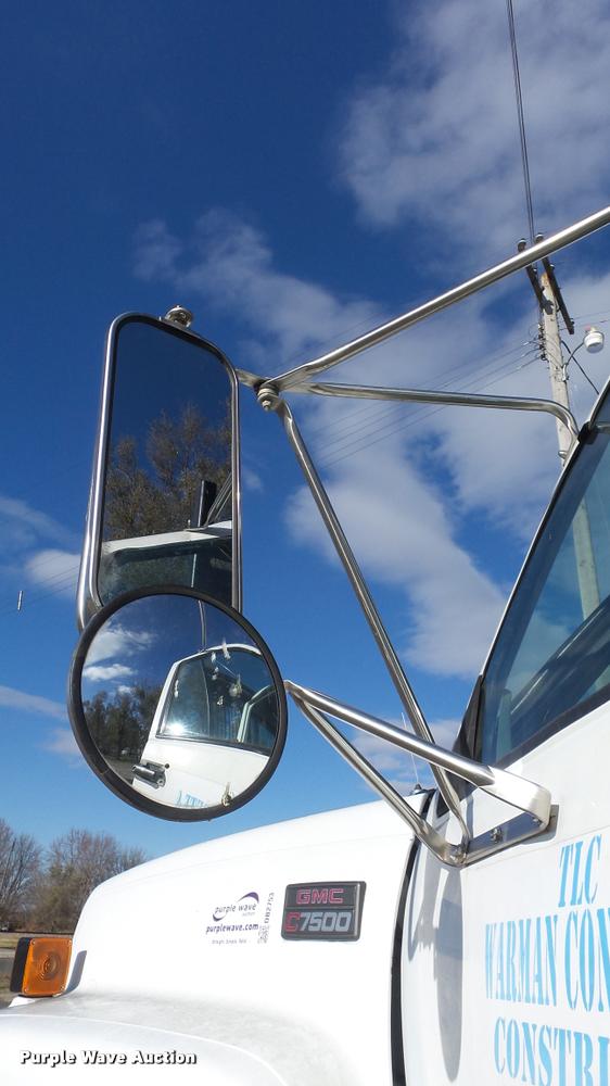 image for item DB2753 2001 GMC C7500 dump flatbed truck