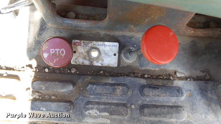 image for item DB2753 2001 GMC C7500 dump flatbed truck