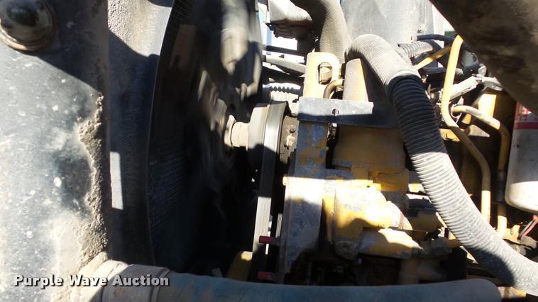 image for item DB2753 2001 GMC C7500 dump flatbed truck