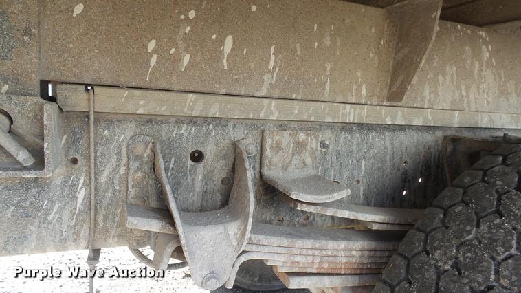 image for item DB2753 2001 GMC C7500 dump flatbed truck