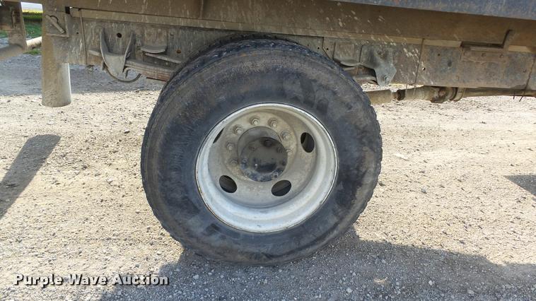 image for item DB2753 2001 GMC C7500 dump flatbed truck