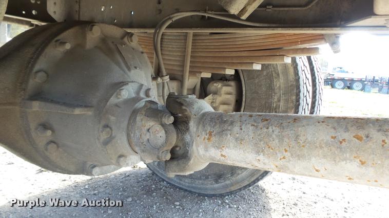 image for item DB2753 2001 GMC C7500 dump flatbed truck