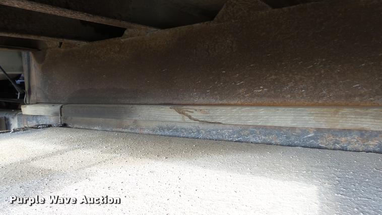 image for item DB2753 2001 GMC C7500 dump flatbed truck