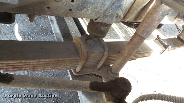 image for item DB2753 2001 GMC C7500 dump flatbed truck