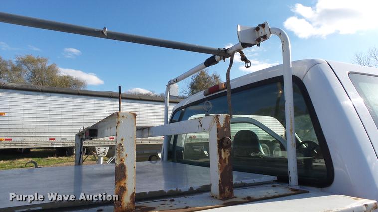 image for item DB2754 2000 Ford F350 Super Duty SuperCab utility truck