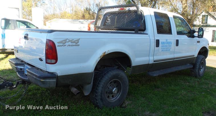 image for item DB2755 2000 Ford F250 Super Duty Crew Cab pickup truck