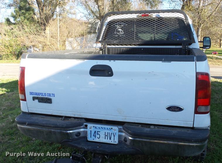 image for item DB2755 2000 Ford F250 Super Duty Crew Cab pickup truck