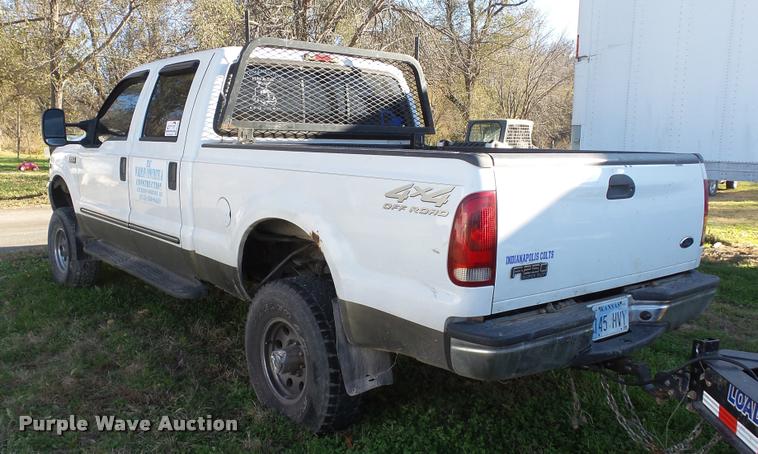 image for item DB2755 2000 Ford F250 Super Duty Crew Cab pickup truck