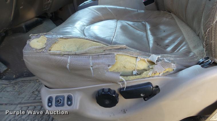 image for item DB2755 2000 Ford F250 Super Duty Crew Cab pickup truck