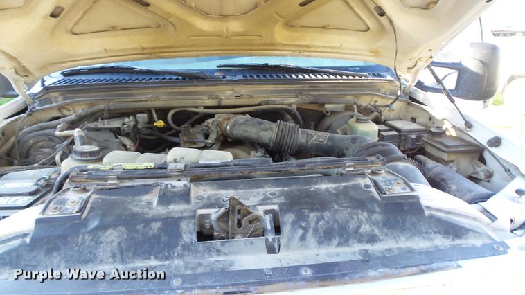 image for item DB2755 2000 Ford F250 Super Duty Crew Cab pickup truck