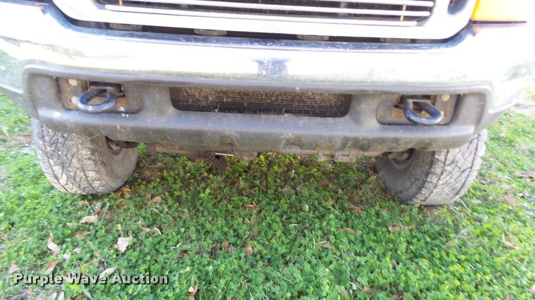 image for item DB2755 2000 Ford F250 Super Duty Crew Cab pickup truck