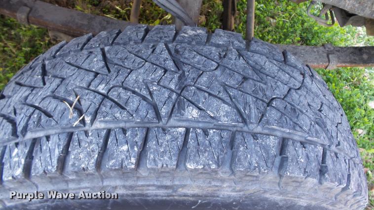 image for item DB2755 2000 Ford F250 Super Duty Crew Cab pickup truck