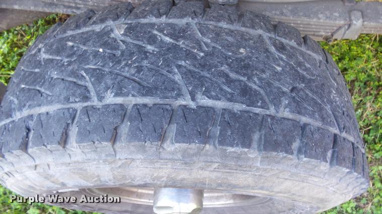 image for item DB2755 2000 Ford F250 Super Duty Crew Cab pickup truck