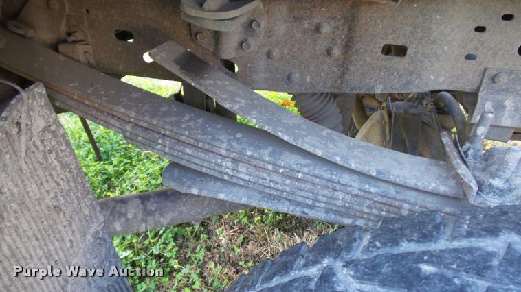 image for item DB2755 2000 Ford F250 Super Duty Crew Cab pickup truck