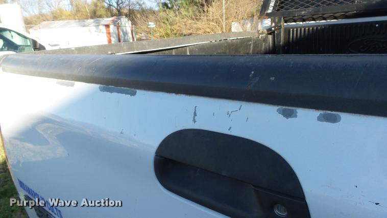 image for item DB2755 2000 Ford F250 Super Duty Crew Cab pickup truck