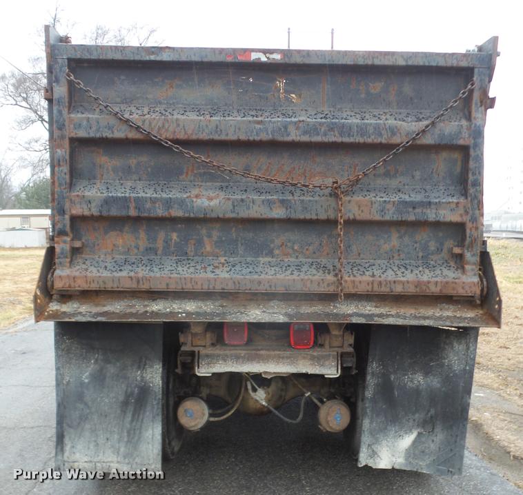 image for item DB2856 1987 Freightliner FLC-64T dump truck