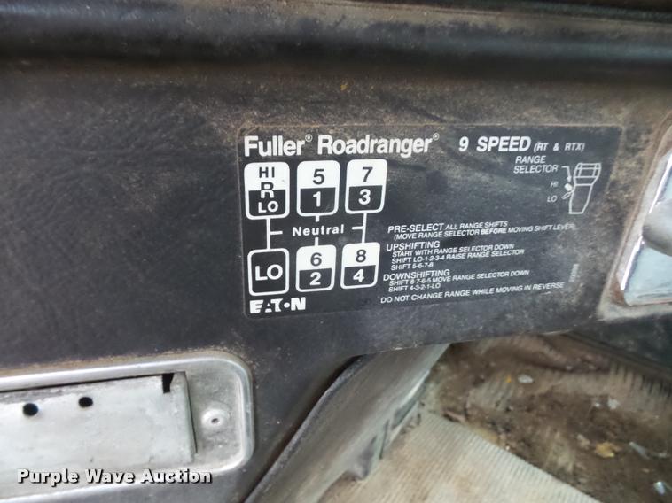 image for item DB2856 1987 Freightliner FLC-64T dump truck