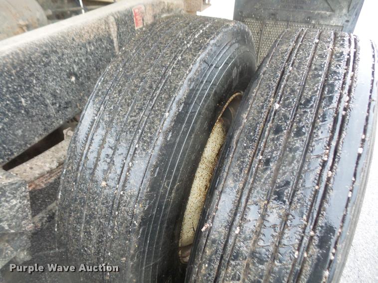 image for item DB2856 1987 Freightliner FLC-64T dump truck