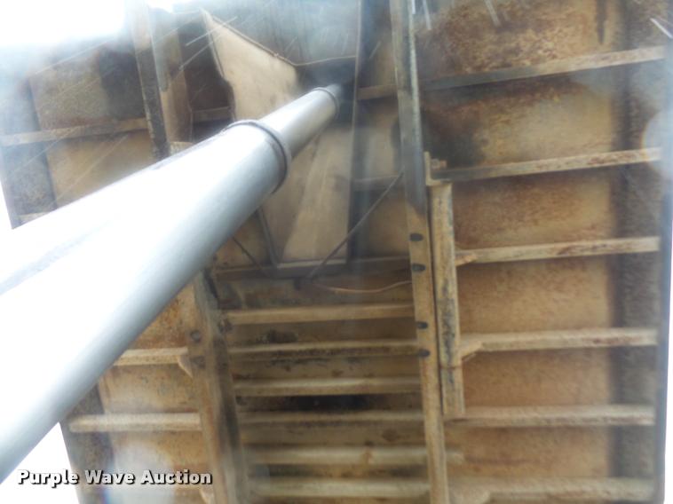 image for item DB2856 1987 Freightliner FLC-64T dump truck