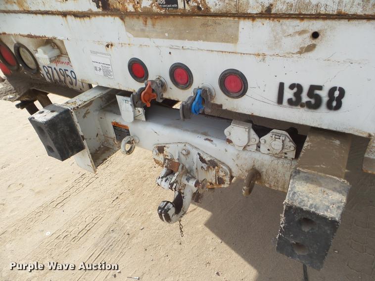 image for item DB3571 2008 International DuraStar 4300 bucket truck