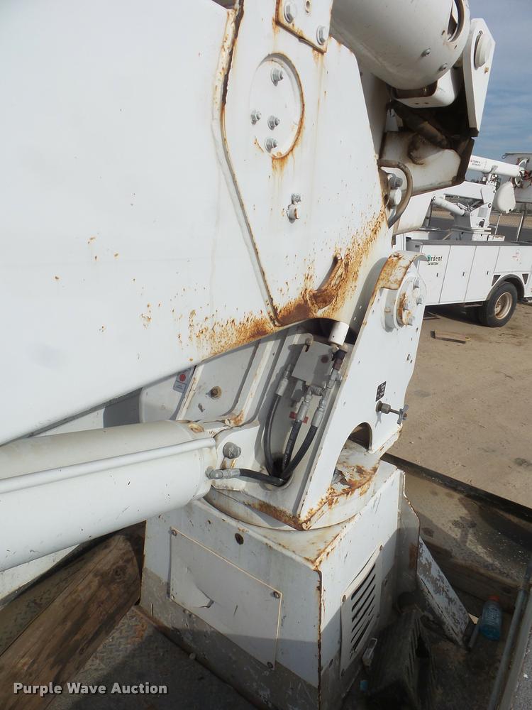 image for item DB3571 2008 International DuraStar 4300 bucket truck