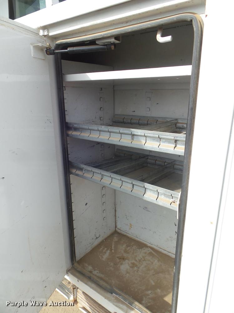 image for item DB3571 2008 International DuraStar 4300 bucket truck