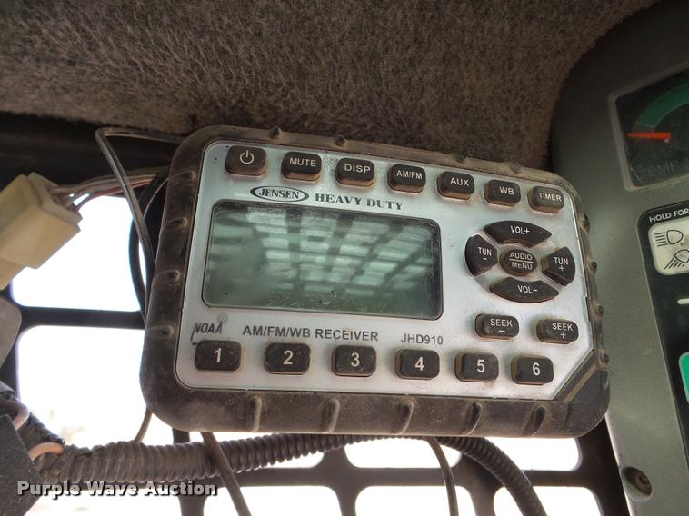 image for item DB5394 2001 Bobcat 773 Turbo skid steer