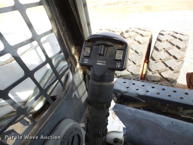 image for item DB5394 2001 Bobcat 773 Turbo skid steer