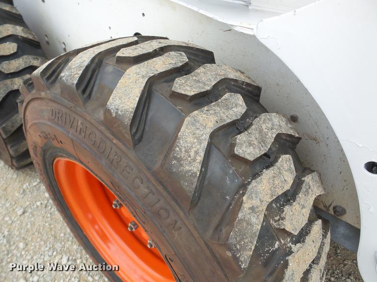 image for item DB5394 2001 Bobcat 773 Turbo skid steer