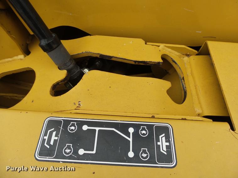 image for item J8999 2010 Vermeer BC1000XL wood chipper