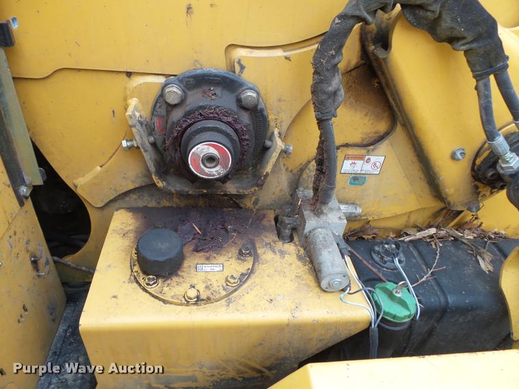 image for item J8999 2010 Vermeer BC1000XL wood chipper