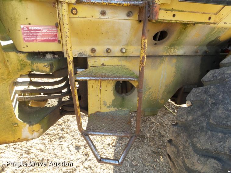 image for item K1001 Caterpillar 910 wheel loader