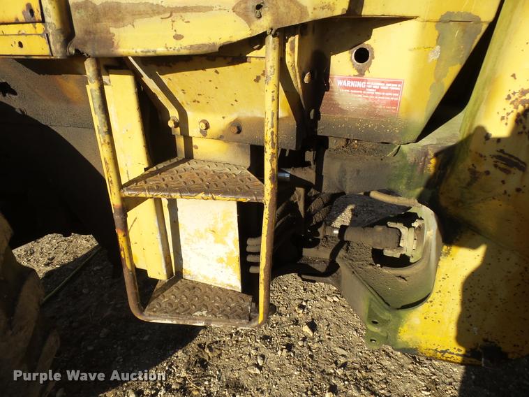 image for item K1001 Caterpillar 910 wheel loader