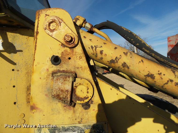 image for item K1001 Caterpillar 910 wheel loader