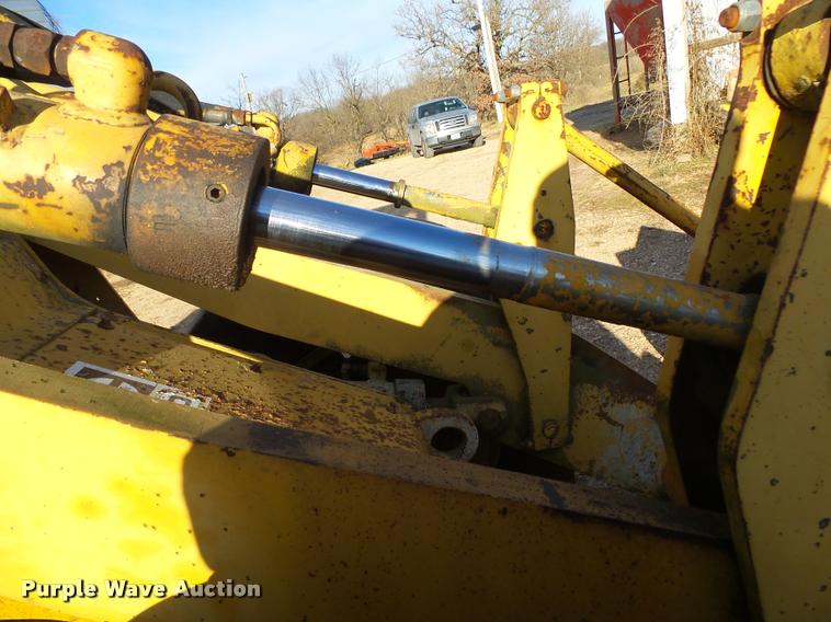 image for item K1001 Caterpillar 910 wheel loader