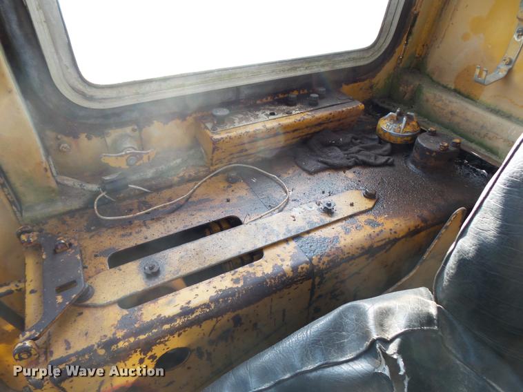 image for item K1001 Caterpillar 910 wheel loader