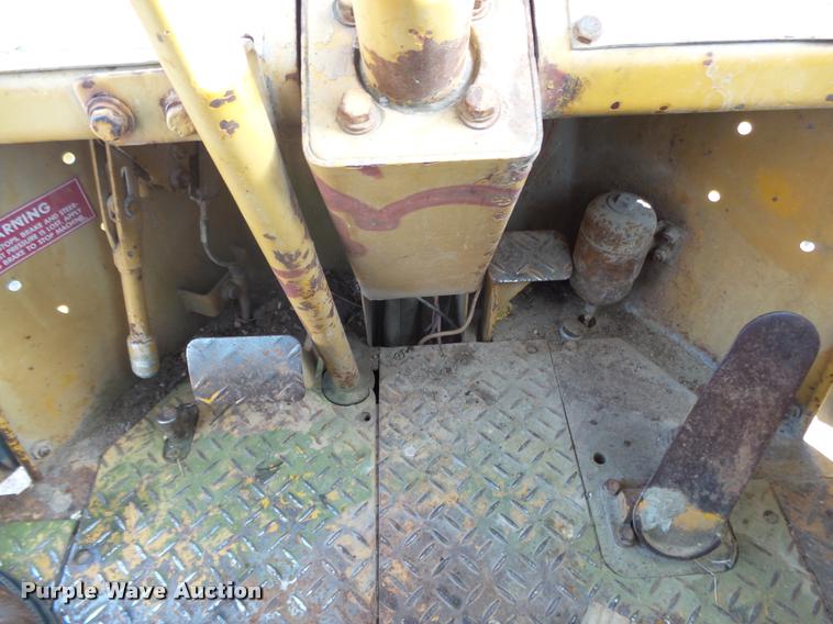 image for item K1001 Caterpillar 910 wheel loader