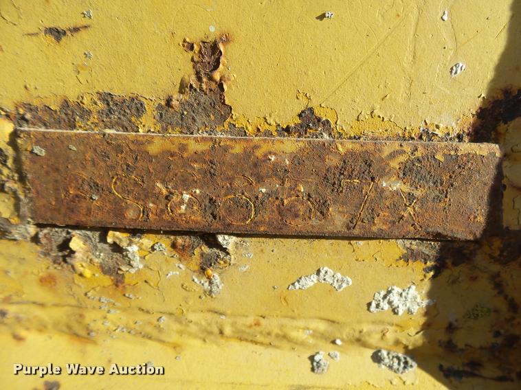 image for item K1001 Caterpillar 910 wheel loader