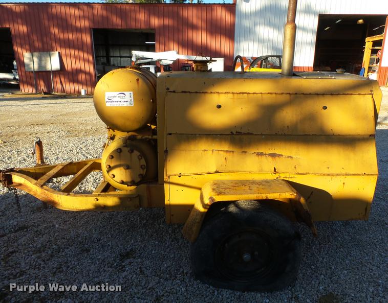 image for item K3408 Ingersoll Rand GRR160 air compressor