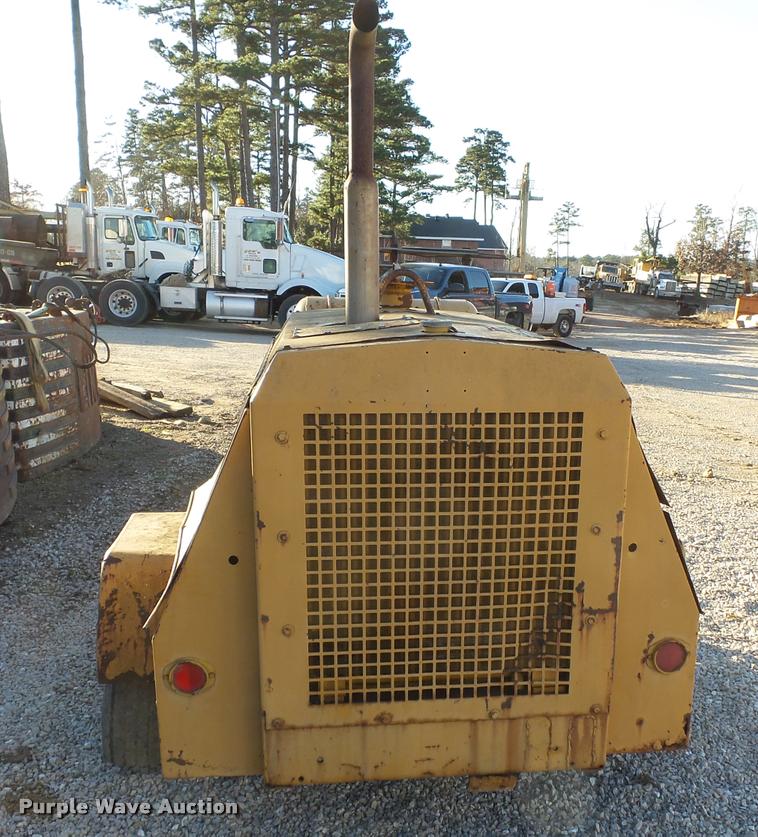 image for item K3408 Ingersoll Rand GRR160 air compressor