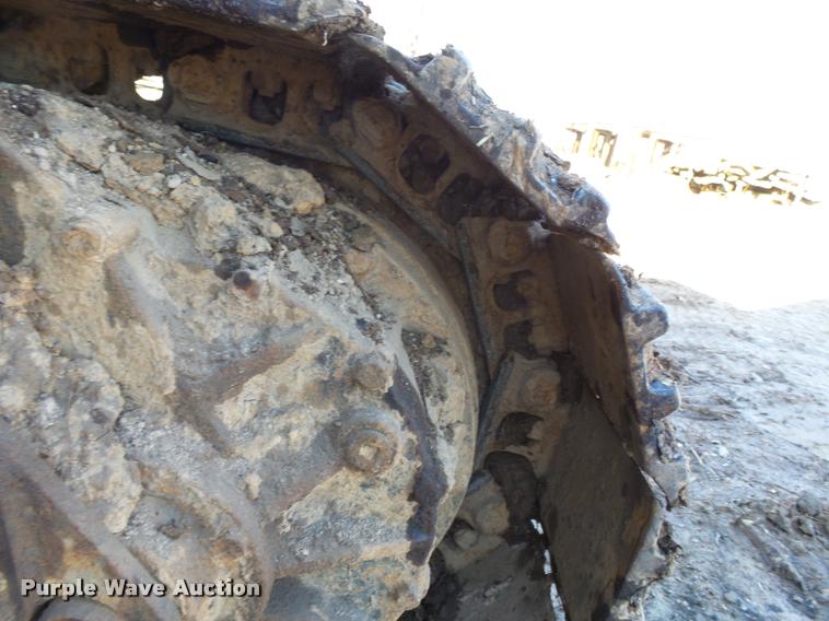 image for item K3411 1977 John Deere 690B excavator