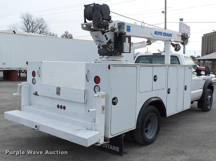 image for item K3467 2007 Ford F450 Super Duty service truck with crane