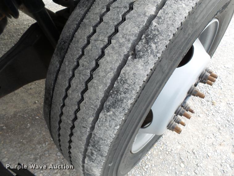 image for item K3467 2007 Ford F450 Super Duty service truck with crane