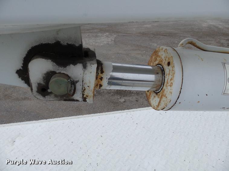 image for item K3467 2007 Ford F450 Super Duty service truck with crane