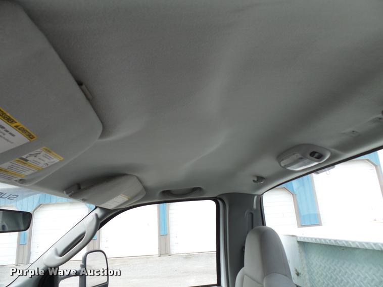 image for item K3467 2007 Ford F450 Super Duty service truck with crane