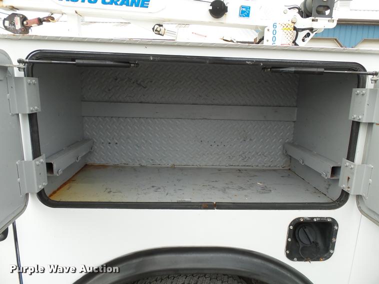 image for item K3467 2007 Ford F450 Super Duty service truck with crane