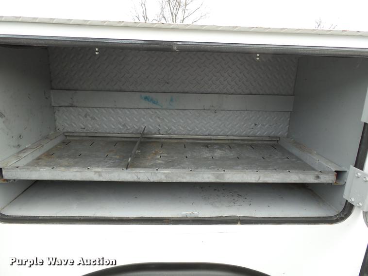 image for item K3467 2007 Ford F450 Super Duty service truck with crane