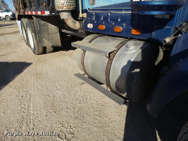 image for item K5581 1984 Kenworth dump truck