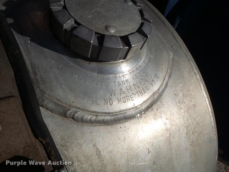 image for item K5581 1984 Kenworth dump truck